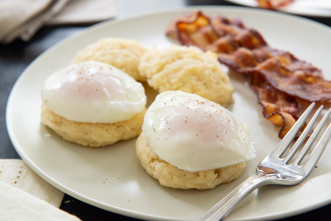 How to Make Poached Eggs (The Best Way) Fifteen Spatulas