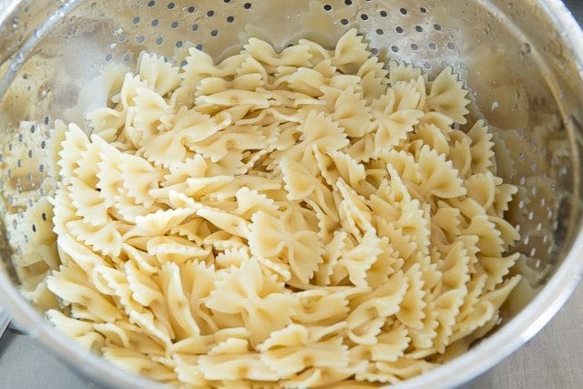 Bowtie Pasta in Colander Fully Cooked