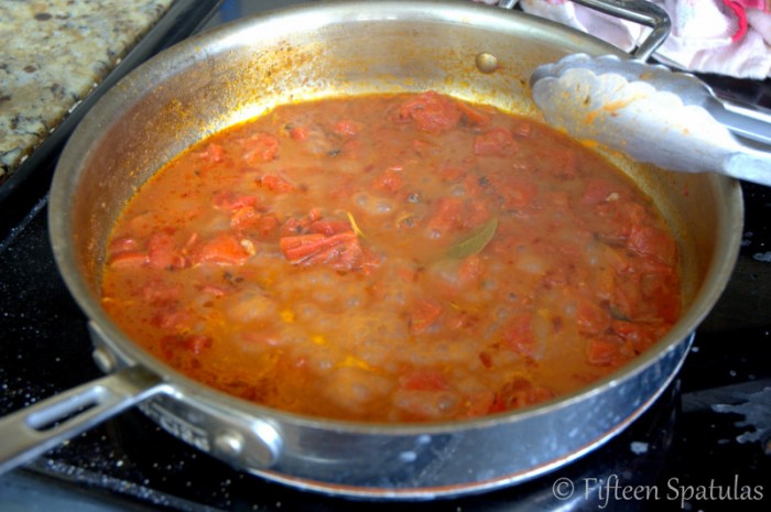 Tomato Sauce Mixture for Tossing with Chicken in Skillet