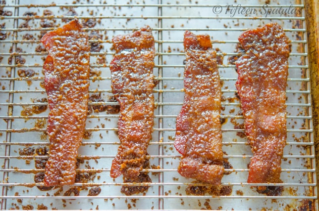 How to Cook Bacon in the Oven (Best Way) - Fifteen Spatulas