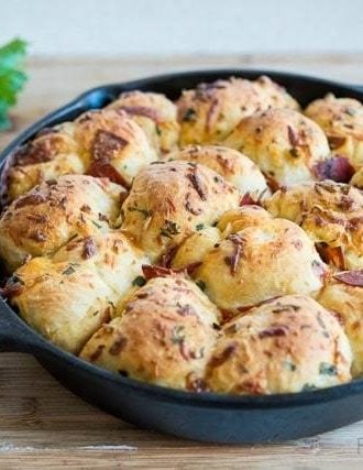 Skillet-Baked Pepperoni Garlic Knots