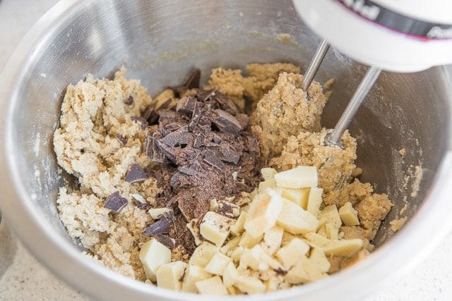 White and Milk Chocolate Chunks Added to Cookie Dough