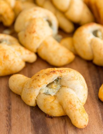 Buffalo Garlic Knots