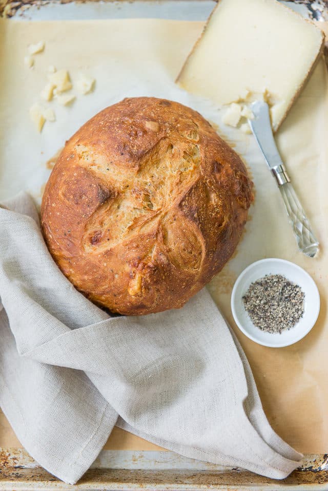 Pepper Bread - Full Baked Loaf with Golden Caramelized Exterior for Spicy and Cheesy Recipe