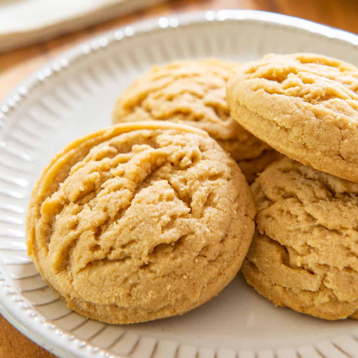 Peanut Butter Cookies (Best Homemade Recipe) - Fifteen Spatulas