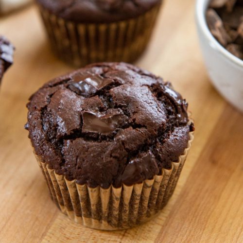 Double Chocolate Muffin in a Mug (5 Mins!) - Baking Envy